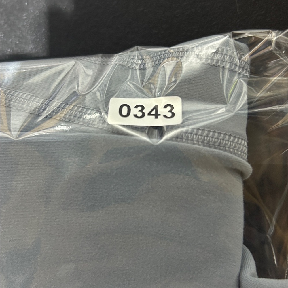 Lululemon Align High-Rise Legging (25”) (Chambray) (Size 6) - Picture 8 of 8